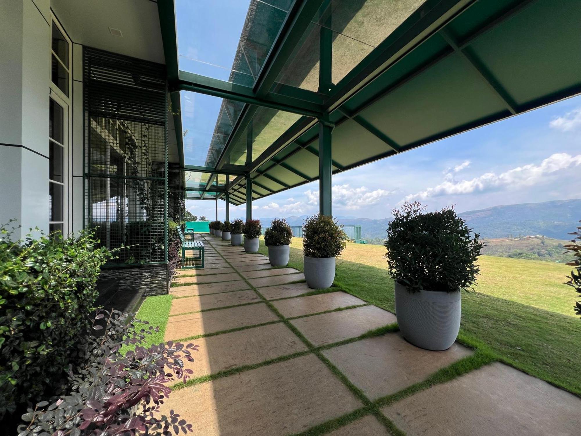 Cloudy Court Resort Ідуккі Екстер'єр фото